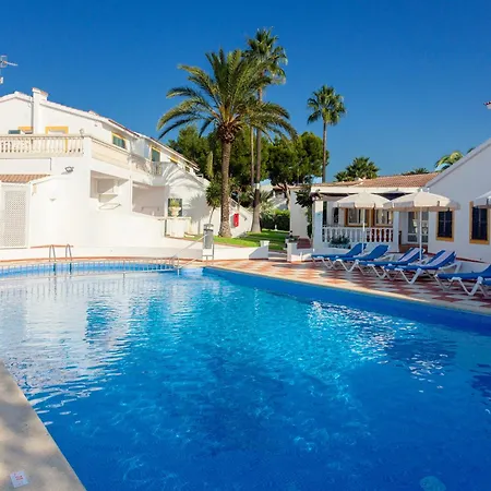 En Complejo De Zonas Ajardinadas-c11 Ciutadella (Menorca)