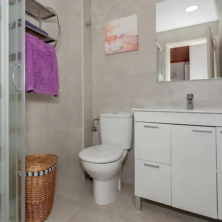 En Complejo De Zonas Ajardinadas-c11 Daire *