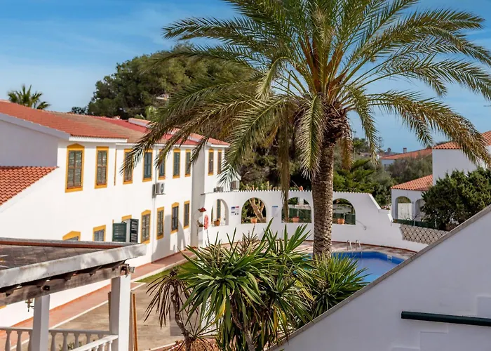 En Complejo De Zonas Ajardinadas-c11 Apartament